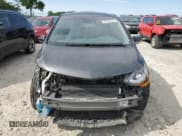 ✅ 2019 Chevrolet Bolt EV LT • VIN: 1G1FY6S0XK4125689 • Lot: 55134754. Wystawiony na Copart z przebiegiem 64 231 mil. Bezpłatny archiwum sprzedaży aukcyjnych z USA i szczegółowy raport historii pojazdu na DreamBid. Zdjęcie 5.