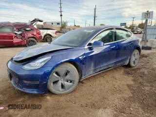 ✅ 2018 Tesla Model 3 Long Range Battery • VIN: 5YJ3E1EB9JF073515 • Lot: 91495055. Wystawiony na Copart z przebiegiem 49 284 mil. Bezpłatny archiwum sprzedaży aukcyjnych z USA i szczegółowy raport historii pojazdu na DreamBid. Zdjęcie 1.