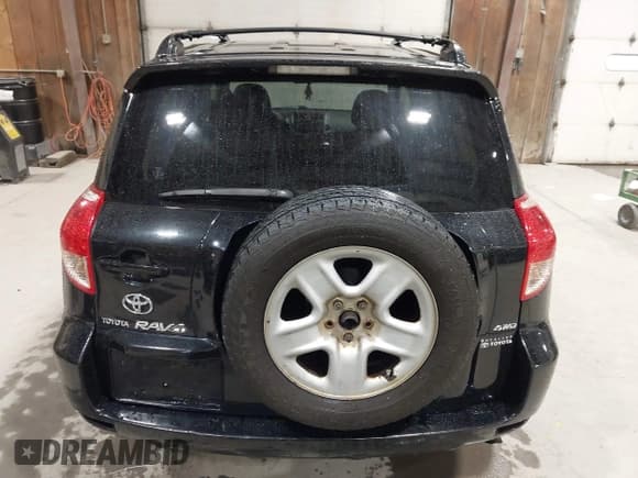 ✅ 2008 Toyota RAV4 • VIN: JTMBD35V485151859 • Lot: 43419553. Listed on IAAI with 298,461 mi. Free auction sales archive from the USA and detailed vehicle history report at DreamBid. Image 16.