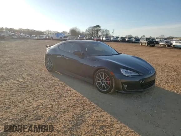 ✅ 2017 Subaru BRZ Series.Yellow • VIN: JF1ZCAC14H9601496 • Лот: 42782215. Опубликован ранее на Copart с пробегом 96 060 миль. Бесплатный доступ к архиву аукционных продаж из США и подробный отчёт об истории автомобиля на DreamBid. Изображение 13.