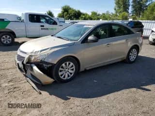 2011 Chevrolet Cruze LS+ 1SB с VIN 1G1PA5SH6B7259588, выставлен на аукционе Copart как лот 80150115 с пробегом 180 952 миль миль и Списание • Salvage title. История ставок и продаж доступна на DreamBid. Изображение 1.