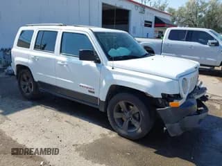 ✅ 2016 Jeep Patriot Sport SE • VIN: 1C4NJRBB5GD786760 • Lot: 43155679. Listed on IAAI with 215,212 mi. Free auction sales archive from the USA and detailed vehicle history report at DreamBid. Image 1.