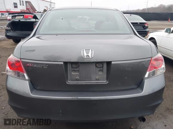 ✅ 2010 Honda Accord LX • VIN: 1HGCP2F30AA068852 • Lot: 43742014. Listed on IAAI with 241,290 mi. Free auction sales archive from the USA and detailed vehicle history report at DreamBid. Image 16.