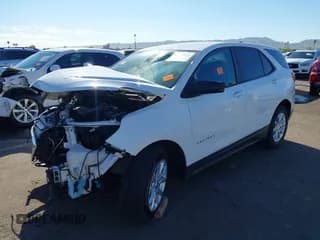 ✅ 2021 Chevrolet Equinox LS • VIN: 3GNAXHEVXMS145426 • Lot: 43348611. Wystawiony na IAAI z przebiegiem 29 730 mil. Bezpłatny archiwum sprzedaży aukcyjnych z USA i szczegółowy raport historii pojazdu na DreamBid. Zdjęcie 2.