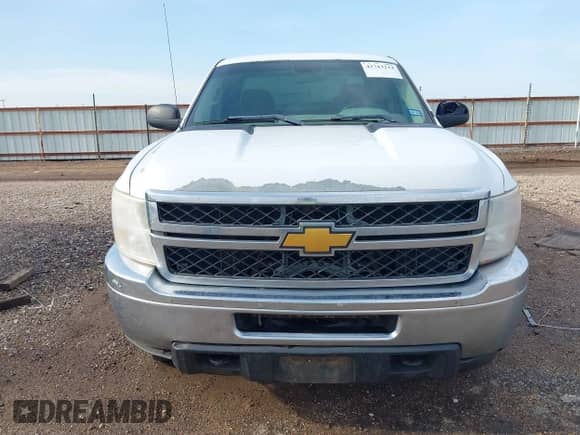 ✅ 2013 Chevrolet Silverado 2500HD Work Truck • VIN: 1GC2KVCG2DZ345864 • Lot: 42743214. Wystawiony na IAAI z przebiegiem 242 608 mil. Bezpłatny archiwum sprzedaży aukcyjnych z USA i szczegółowy raport historii pojazdu na DreamBid. Zdjęcie 12.