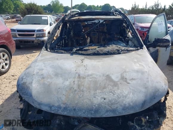 ✅ 2012 Kia Sorento SX • VIN: 5XYKW4A2XCG298165 • Lot: 42146721. Wystawiony na IAAI z przebiegiem Nie podano. Bezpłatny archiwum sprzedaży aukcyjnych z USA i szczegółowy raport historii pojazdu na DreamBid. Zdjęcie 6.