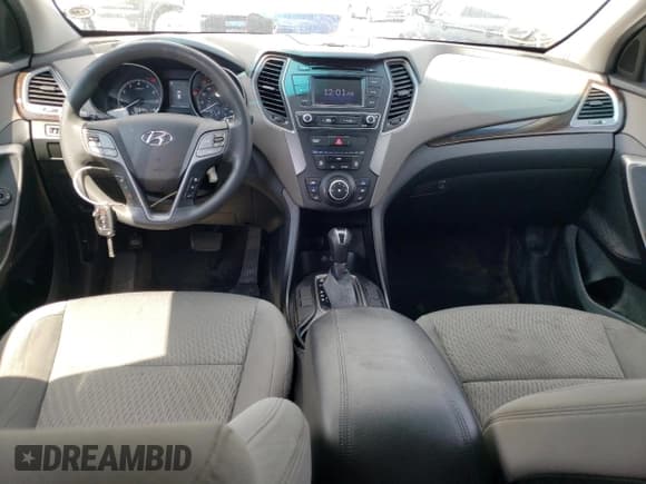 ✅ 2018 Hyundai Santa Fe 2.4L • VIN: 5XYZT3LB7JG540857 • Лот: 54319753. Опубликован ранее на Copart с пробегом 71 931 миль. Бесплатный доступ к архиву аукционных продаж из США и подробный отчёт об истории автомобиля на DreamBid. Изображение 8.