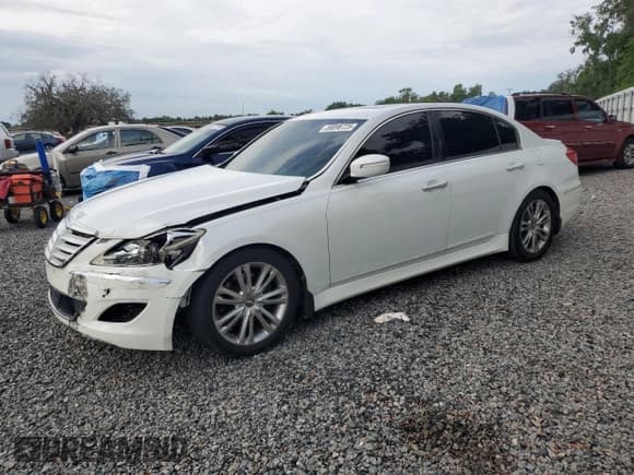 ✅ 2013 Hyundai Genesis 3.8L • VIN: KMHGC4DD9DU250308 • Lot: 59098725. Listed on Copart with 137,480 mi. Free auction sales archive from the USA and detailed vehicle history report at DreamBid. Image 1.