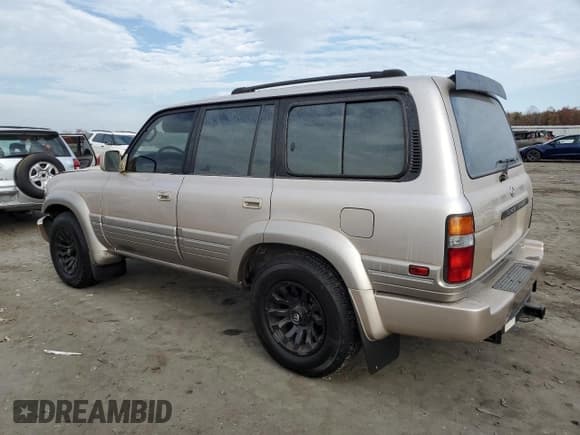 ✅ 1997 Lexus LX 450 • VIN: JT6HJ88J6V0161320 • Лот: 79502054. Опубликован ранее на Copart с пробегом 294 084 миль. Бесплатный доступ к архиву аукционных продаж из США и подробный отчёт об истории автомобиля на DreamBid. Изображение 2.