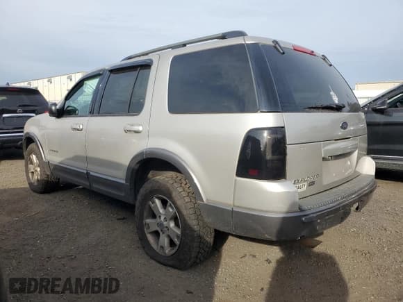 ✅ 2004 Ford Explorer XLT • VIN: 1FMDU73KX4ZA52308 • Lot: 78423384. Listed on Copart with 221,033 mi. Free auction sales archive from the USA and detailed vehicle history report at DreamBid. Image 2.