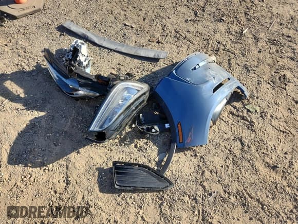 ✅ 2025 Lincoln Corsair Premiere • VIN: 5LMCJ1CA0SUL05958 • Lot: 92107175. Listed on Copart with 6,206 mi. Free auction sales archive from the USA and detailed vehicle history report at DreamBid. Image 13.