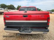 ✅ 2001 Dodge 1500 • VIN: 3B7HC13ZX1G236551 • Лот: 80995385. Опубликован ранее на Copart с пробегом 320 696 миль. Бесплатный доступ к архиву аукционных продаж из США и подробный отчёт об истории автомобиля на DreamBid. Изображение 6.