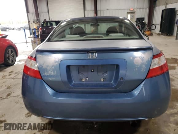 ✅ 2007 Honda Civic LX • VIN: 2HGFG12657H506265 • Lot: 90996685. Wystawiony na Copart z przebiegiem 212 932 mil. Bezpłatny archiwum sprzedaży aukcyjnych z USA i szczegółowy raport historii pojazdu na DreamBid. Zdjęcie 6.