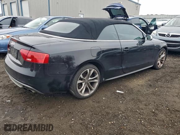 ✅ 2013 Audi S5 Prestige • VIN: WAUVGAFH4DN003056 • Lot: 91615205. Listed on Copart with 132,492 mi. Free auction sales archive from the USA and detailed vehicle history report at DreamBid. Image 3.