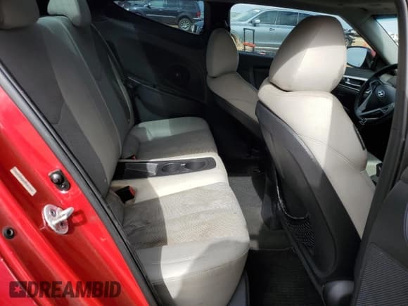 ✅ 2013 Hyundai Veloster w/Black Int • VIN: KMHTC6AD2DU121342 • Lot: 43667865. Wystawiony na Copart z przebiegiem 178 241 mil. Bezpłatny archiwum sprzedaży aukcyjnych z USA i szczegółowy raport historii pojazdu na DreamBid. Zdjęcie 10.