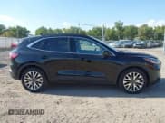 ✅ 2020 Ford Escape Titanium Hybrid • VIN: 1FMCU9DZ3LUB00519 • Lot: 43248505. Wystawiony na IAAI z przebiegiem 74 149 mil. Bezpłatny archiwum sprzedaży aukcyjnych z USA i szczegółowy raport historii pojazdu na DreamBid. Zdjęcie 13.