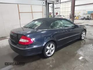 ✅ 2008 Mercedes-Benz CLK 350 • VIN: WDBTK56F98F253311 • Лот: 43638732. Опубликован ранее на IAAI с пробегом 111 668 миль. Бесплатный доступ к архиву аукционных продаж из США и подробный отчёт об истории автомобиля на DreamBid. Изображение 4.