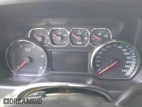 ✅ 2017 Chevrolet Silverado 2500HD LT • VIN: 1GC1KVEYXHF219437 • Lot: 42540161. Wystawiony na IAAI z przebiegiem 195 591 mil. Bezpłatny archiwum sprzedaży aukcyjnych z USA i szczegółowy raport historii pojazdu na DreamBid. Zdjęcie 7.