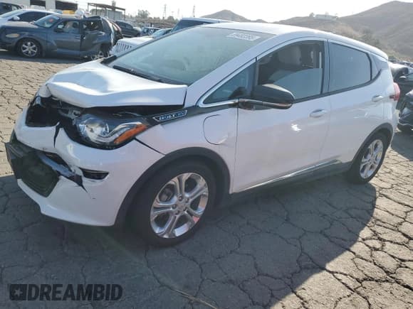 ✅ 2018 Chevrolet Bolt EV LT • VIN: 1G1FW6S0XJ4139760 • Лот: 89482395. Опубликован ранее на Copart с пробегом Не указан. Бесплатный доступ к архиву аукционных продаж из США и подробный отчёт об истории автомобиля на DreamBid. Изображение 1.