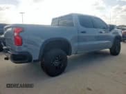 ✅ 2025 Chevrolet Silverado 1500 • VIN: 3GCUKHE81SG131512 • Лот: 67035875. Опубликован ранее на Copart с пробегом 2 852 миль. Бесплатный доступ к архиву аукционных продаж из США и подробный отчёт об истории автомобиля на DreamBid. Изображение 3.