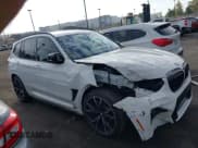 ✅ 2021 BMW X3 M • VIN: 5YMTS0C03M9E99584 • Lot: 43667645. Wystawiony na IAAI z przebiegiem 42 536 mil. Bezpłatny archiwum sprzedaży aukcyjnych z USA i szczegółowy raport historii pojazdu na DreamBid. Zdjęcie 14.