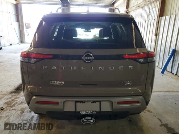 ✅ 2023 Nissan Pathfinder Platinum • VIN: 5N1DR3DK7PC224746 • Лот: 49242495. Опубликован ранее на Copart с пробегом 31 442 миль. Бесплатный доступ к архиву аукционных продаж из США и подробный отчёт об истории автомобиля на DreamBid. Изображение 6.