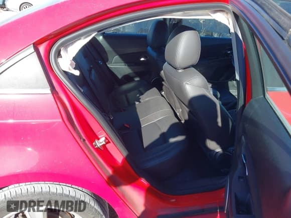 ✅ 2014 Chevrolet Cruze 2LT • VIN: 1G1PE5SB5E7208829 • Лот: 43706163. Опубликован ранее на IAAI с пробегом 106 953 миль. Бесплатный доступ к архиву аукционных продаж из США и подробный отчёт об истории автомобиля на DreamBid. Изображение 8.