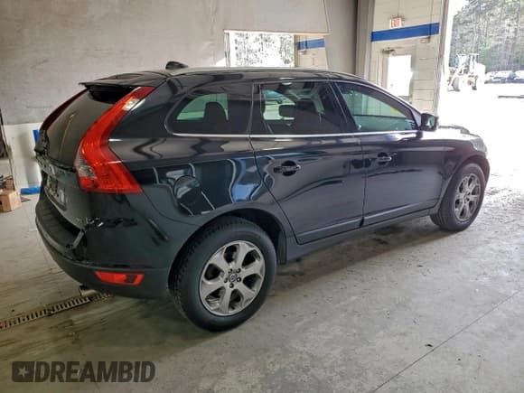 ✅ 2013 Volvo XC60 3.2L • VIN: YV4952DZ9D2420909 • Lot: 95488895. Listed on Copart with 149,539 mi. Free auction sales archive from the USA and detailed vehicle history report at DreamBid. Image 3.