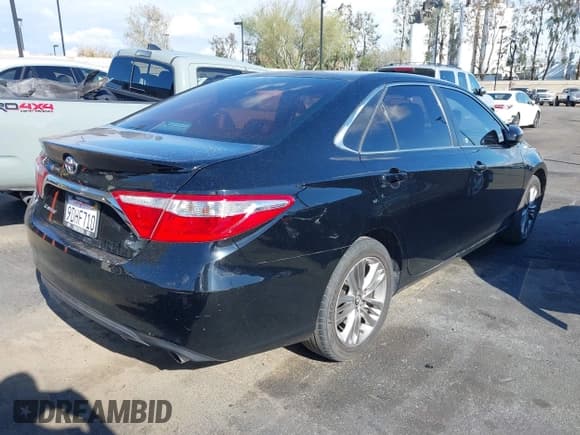 ✅ 2017 Toyota Camry SE • VIN: 4T1BF1FK8HU625395 • Lot: 43747817. Listed on IAAI with 116,822 mi. Free auction sales archive from the USA and detailed vehicle history report at DreamBid. Image 4.