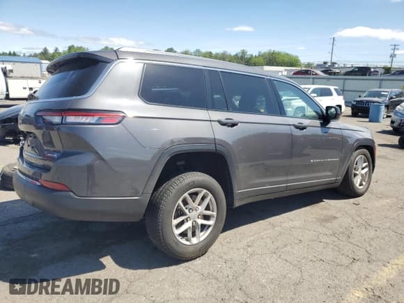 ✅ 2021 Jeep Grand Cherokee Laredo • VIN: 1C4RJKAG8M8149811 • Lot: 57058395. Listed on Copart with 43,926 mi. Free auction sales archive from the USA and detailed vehicle history report at DreamBid. Image 3.