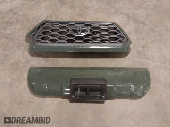 ✅ 2022 Toyota Tacoma SR • VIN: 3TMCZ5AN5NM519589 • Lot: 43634877. Listed on IAAI with 48,814 mi. Free auction sales archive from the USA and detailed vehicle history report at DreamBid. Image 12.