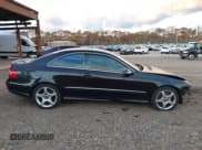✅ 2005 Mercedes-Benz CLK 500 • VIN: WDBTJ75J55F154291 • Lot: 43695340. Listed on IAAI with 119,811 mi. Free auction sales archive from the USA and detailed vehicle history report at DreamBid. Image 13.