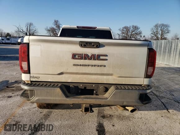 ✅ 2023 GMC Sierra 2500HD Pro • VIN: 1GT49LE75PF128532 • Lot: 41374195. Wystawiony na Copart z przebiegiem 89 600 mil. Bezpłatny archiwum sprzedaży aukcyjnych z USA i szczegółowy raport historii pojazdu na DreamBid. Zdjęcie 6.