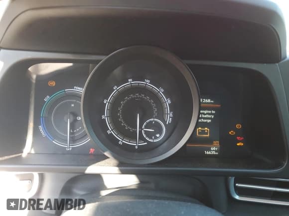 ✅ 2022 Hyundai Elantra Blue • VIN: KMHLM4AJ9NU014507 • Lot: 64955575. Listed on Copart with 16,635 mi. Free auction sales archive from the USA and detailed vehicle history report at DreamBid. Image 9.