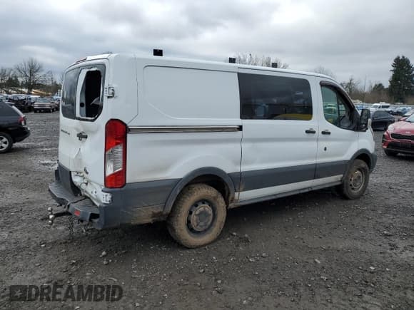✅ 2015 Ford Transit Cargo • VIN: 1FTNR1YM3FKA41244 • Лот: 48380255. Опубликован ранее на Copart с пробегом 34 640 миль. Бесплатный доступ к архиву аукционных продаж из США и подробный отчёт об истории автомобиля на DreamBid. Изображение 3.