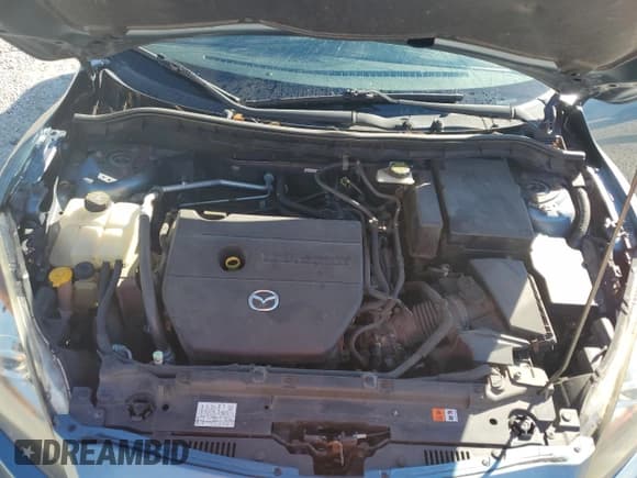 ✅ 2010 Mazda 3 S Sport • VIN: JM1BL1H68A1199552 • Lot: 82530285. Wystawiony na Copart z przebiegiem 179 919 mil. Bezpłatny archiwum sprzedaży aukcyjnych z USA i szczegółowy raport historii pojazdu na DreamBid. Zdjęcie 11.