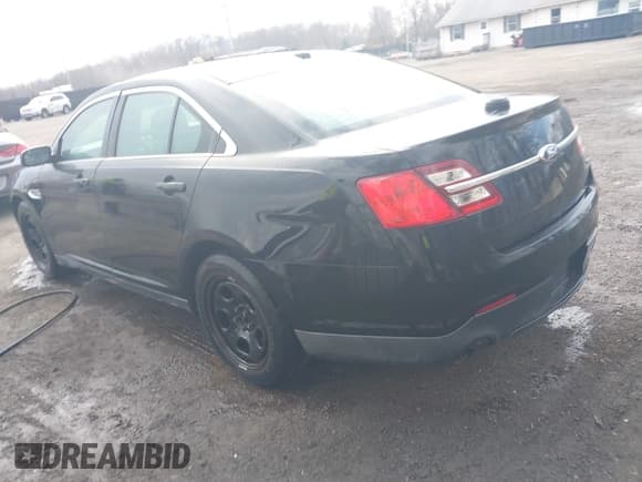 ✅ 2013 Ford Police Interceptor • VIN: 1FAHP2M84DG123541 • Lot: 41604935. Wystawiony na IAAI z przebiegiem Nie podano. Bezpłatny archiwum sprzedaży aukcyjnych z USA i szczegółowy raport historii pojazdu na DreamBid. Zdjęcie 3.
