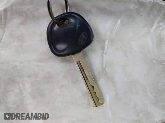 2012 Hyundai Veloster w/Red Int с VIN KMHTC6AD8CU072100, выставлен на аукционе IAAI как лот 43427707 с пробегом 178 258 миль миль и . История ставок и продаж доступна на DreamBid. Изображение 11.