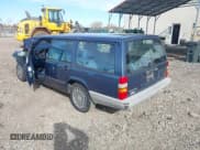 ✅ 1991 Volvo 740 • VIN: YV1FA8856M1327955 • Lot: 43567623. Wystawiony na IAAI z przebiegiem 206 549 mil. Bezpłatny archiwum sprzedaży aukcyjnych z USA i szczegółowy raport historii pojazdu na DreamBid. Zdjęcie 3.