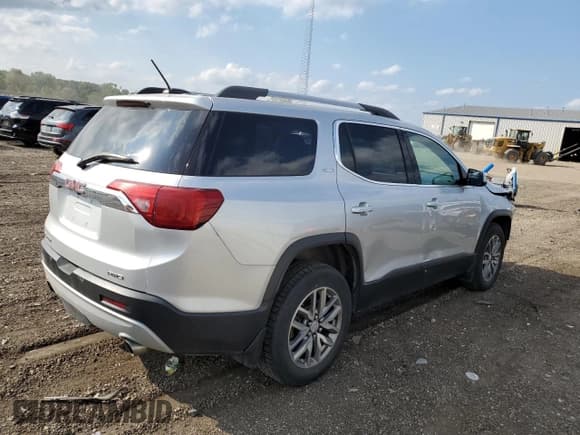 ✅ 2018 GMC Acadia SLE • VIN: 1GKKNSLS5JZ235143 • Лот: 81550695. Опубликован ранее на Copart с пробегом 125 424 миль. Бесплатный доступ к архиву аукционных продаж из США и подробный отчёт об истории автомобиля на DreamBid. Изображение 3.