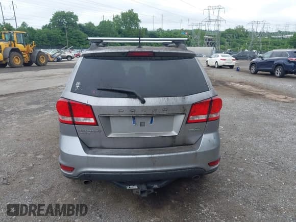 ✅ 2017 Dodge Journey SXT • VIN: 3C4PDDBG8HT577782 • Lot: 42409731. Wystawiony na IAAI z przebiegiem 136 618 mil. Bezpłatny archiwum sprzedaży aukcyjnych z USA i szczegółowy raport historii pojazdu na DreamBid. Zdjęcie 16.