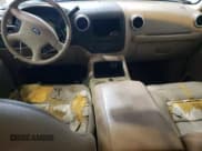 ✅ 2003 Ford Expedition Eddie Bauer • VIN: 1FMFU17L33LC31056 • Lot: 55680275. Listed on Copart with 124,379 mi. Free auction sales archive from the USA and detailed vehicle history report at DreamBid. Image 8.