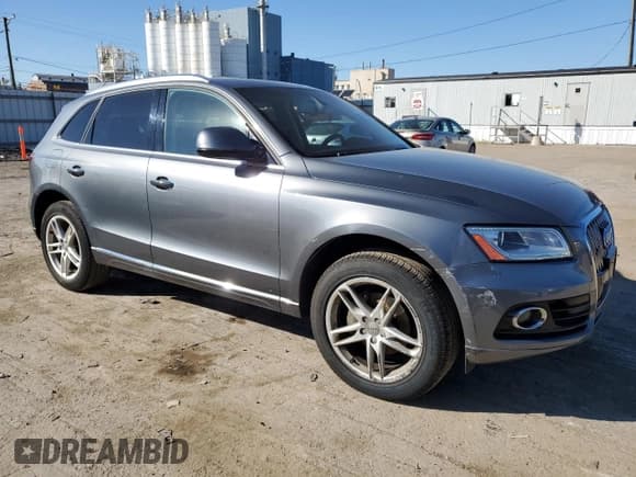✅ 2016 Audi Q5 Premium Plus • VIN: WA1L2AFP2GA066923 • Lot: 72945864. Wystawiony na Copart z przebiegiem 75 867 mil. Bezpłatny archiwum sprzedaży aukcyjnych z USA i szczegółowy raport historii pojazdu na DreamBid. Zdjęcie 4.