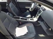 ✅ 2011 Volvo S40 • VIN: YV1672MS9B2543152 • Lot: 42713673. Wystawiony na IAAI z przebiegiem 132 212 mil. Bezpłatny archiwum sprzedaży aukcyjnych z USA i szczegółowy raport historii pojazdu na DreamBid. Zdjęcie 5.