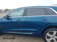✅ 2019 Audi e-tron Prestige • VIN: WA1VAAGE5KB021678 • Lot: 43296698. Listed on IAAI with 50,773 mi. Free auction sales archive from the USA and detailed vehicle history report at DreamBid. Image 14.