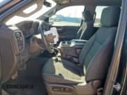 ✅ 2021 Chevrolet Silverado 1500 RST • VIN: 1GCPWDED8MZ416461 • Lot: 91640155. Wystawiony na Copart z przebiegiem 62 747 mil. Bezpłatny archiwum sprzedaży aukcyjnych z USA i szczegółowy raport historii pojazdu na DreamBid. Zdjęcie 7.