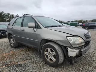 ✅ 2002 Lexus RX 300 • VIN: JTJGF10U720137751 • Lot: 90439645. Wystawiony na Copart z przebiegiem 205 134 mil. Bezpłatny archiwum sprzedaży aukcyjnych z USA i szczegółowy raport historii pojazdu na DreamBid. Zdjęcie 4.