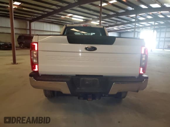 ✅ 2022 Ford F-250 XL • VIN: 1FT7X2B69NEF32932 • Lot: 58431385. Listed on Copart with 84,700 mi. Free auction sales archive from the USA and detailed vehicle history report at DreamBid. Image 6.