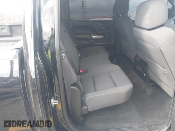 ✅ 2017 Chevrolet Silverado 1500 LT • VIN: 3GCPCREC4HG321513 • Лот: 43448269. Опубликован ранее на IAAI с пробегом 82 836 миль. Бесплатный доступ к архиву аукционных продаж из США и подробный отчёт об истории автомобиля на DreamBid. Изображение 8.