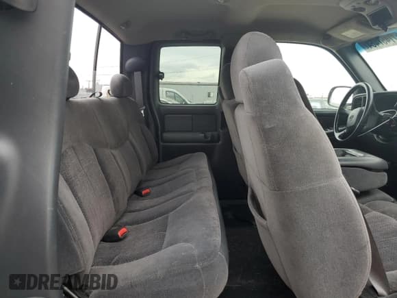 ✅ 2002 Chevrolet Silverado 1500 LS • VIN: 2GCEC19V821315234 • Лот: 77457464. Опубликован ранее на Copart с пробегом 204 427 миль. Бесплатный доступ к архиву аукционных продаж из США и подробный отчёт об истории автомобиля на DreamBid. Изображение 10.